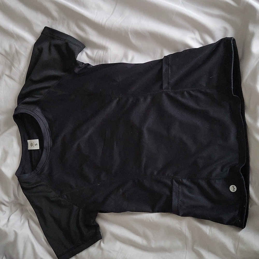 Senita athletic shirt
